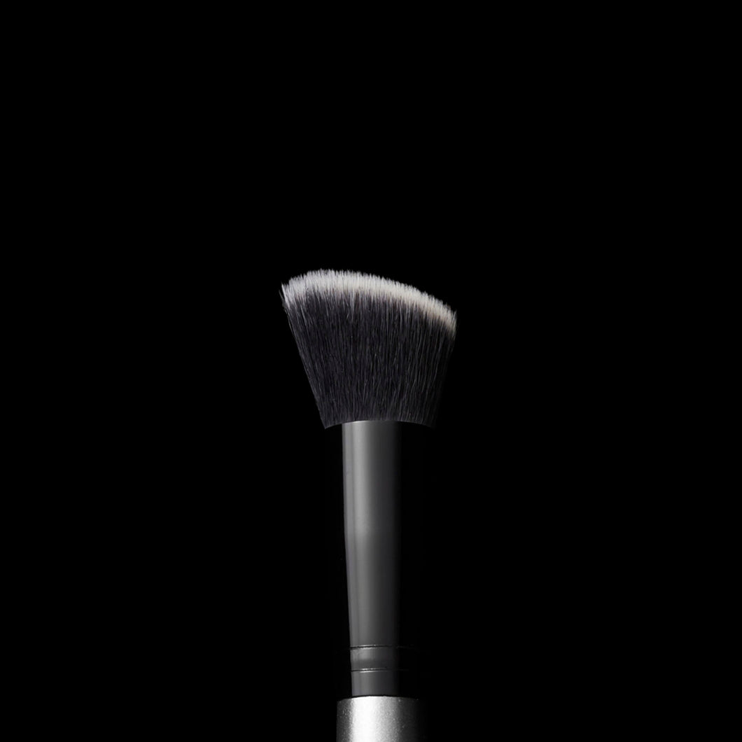 #27 Angled Contour and Foundation Brush (Vegan)